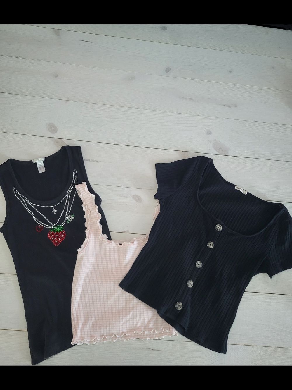 Lot Of 3 Tops Cotton Ribbed Shirt Y2k Rhinestone Tank Gingham Lettuce Trim Tank.